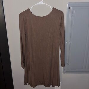 Old Navy Taupe Long Sleeve Dress